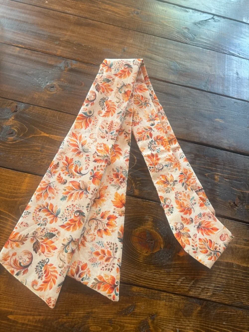 Classic Shaped Floral Paisley Equestrian Fox Hunting Stock Tie Fall Leaves